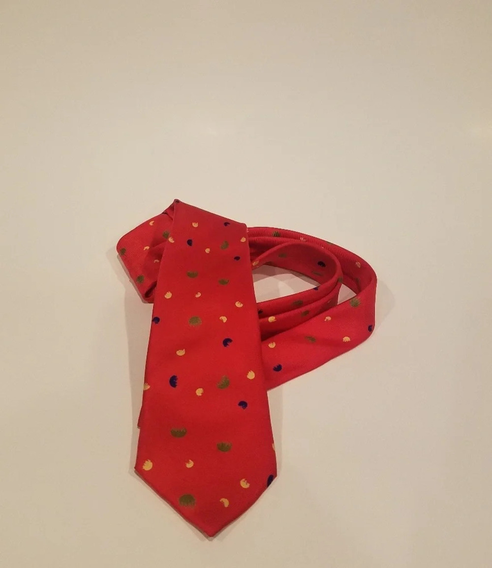 Marshall fields  tie .Made in Italy. 100% silk.